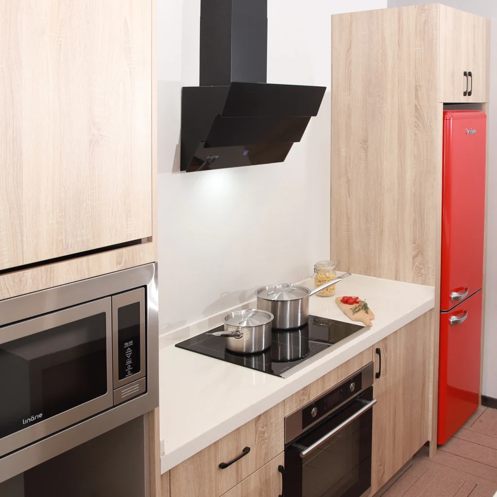 Gruissan 60cm Angled Canopy Wall-Mounted Rangehood with Gesture Control RAHSL60B3 - Image 9